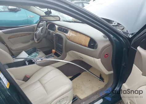 2006 Jaguar S-Type из США, поврежденный, VIN SAJWA01A06FN58520